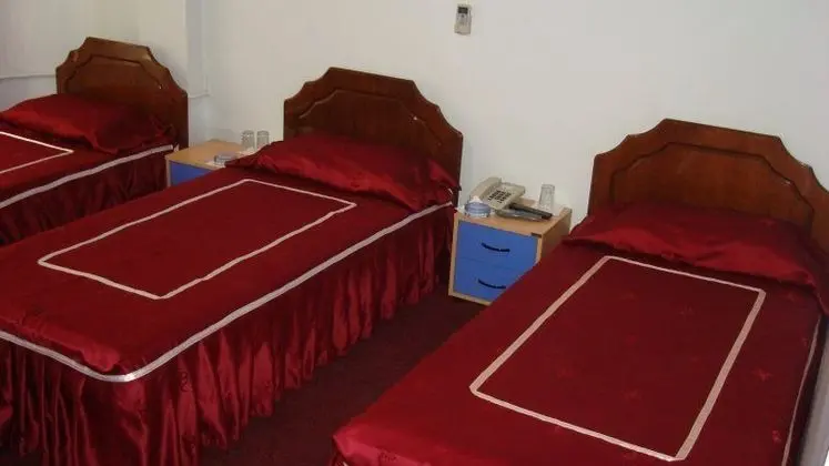 Standart Üç Kişilik Oda