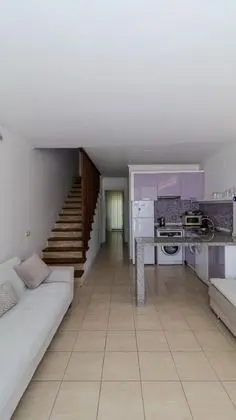 https://images.odamax.com/img/1920x1080/odamax/image/upload/Aydos_Hotels_Breeze_Restaurant_202606201136309_IMG_8738.jpg