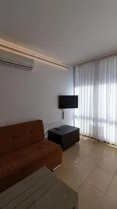 https://images.odamax.com/img/1920x1080/odamax/image/upload/Aydos_Hotels_Breeze_Restaurant_202606201141217_IMG_8781.jpg