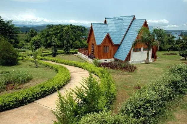 Junior Süit (Twin Room)