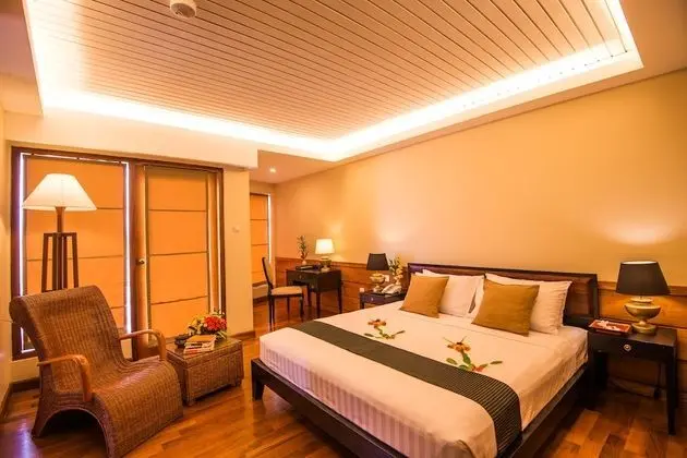 Tek Büyük Yataklı Oda