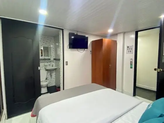 Tek Büyük Yataklı Oda