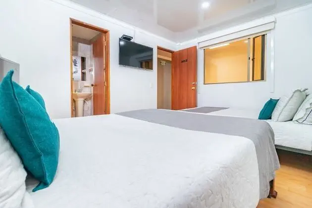 Dört Kişilik Oda, 2 Çift Kişilik Yatak, Sigara İçilmez