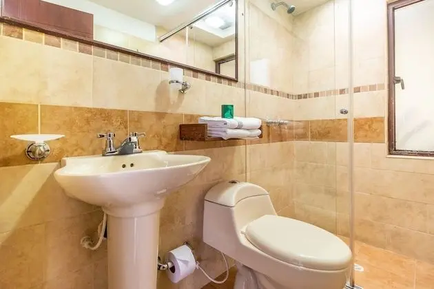 Standard Tek Büyük Yataklı Oda