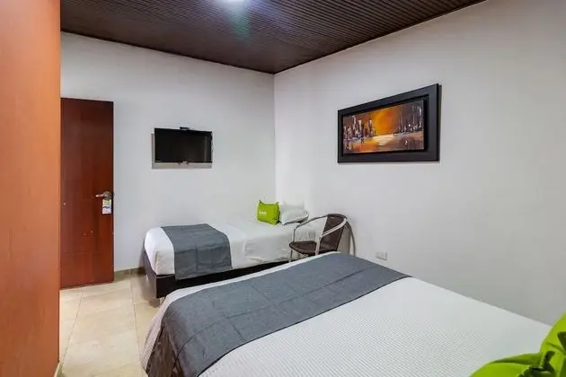 Standard Üç Kişilik Oda