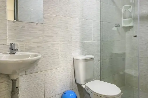 Üç Kişilik Oda