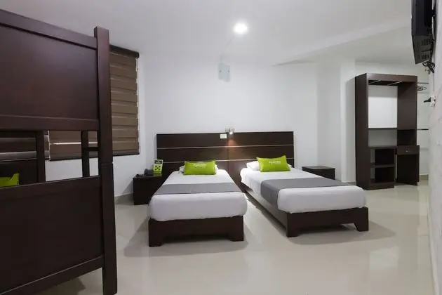 Standard Dört Kişilik Oda