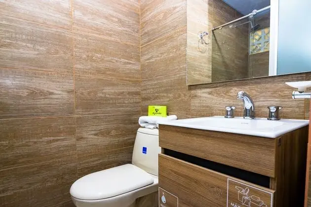 Standard Tek Büyük Yataklı Oda