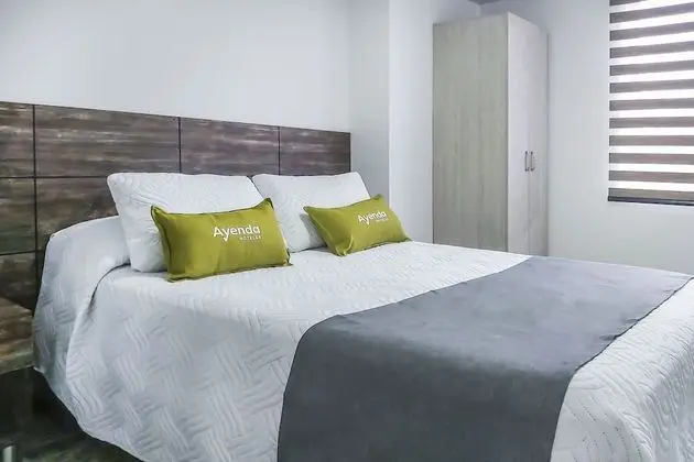 Tek Büyük Yataklı Oda, 1 Çift Kişilik Yatak