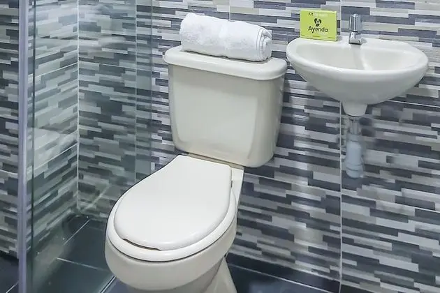 Üç Kişilik Oda, Birden Çok Yatak