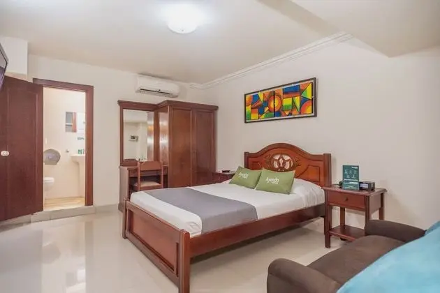 Standard Tek Büyük Yataklı Oda