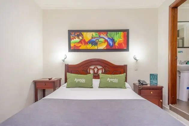 Standard Tek Büyük Yataklı Oda