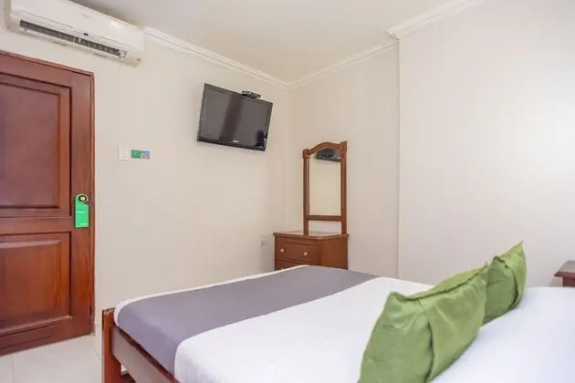 Standard Tek Büyük Yataklı Oda