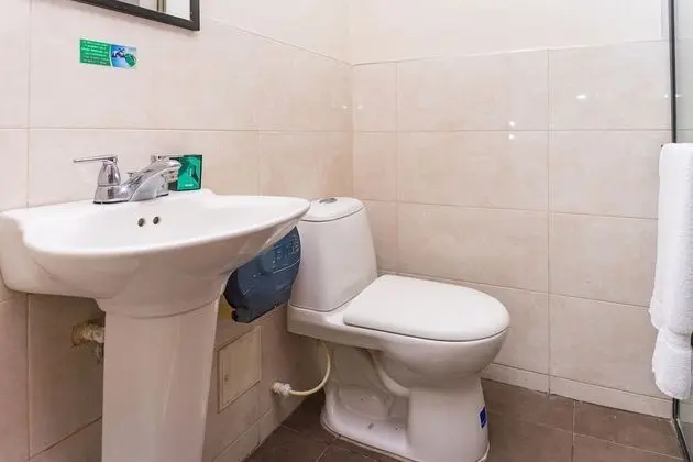 Standard Tek Büyük Yataklı Oda