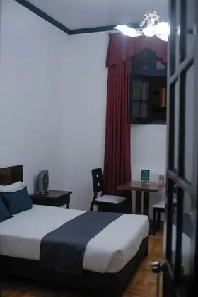 Tek Büyük Yataklı Oda