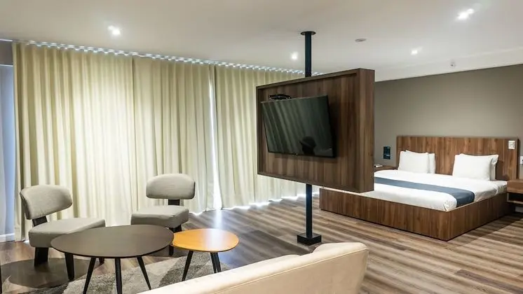 Deluxe Stüdyo Süit