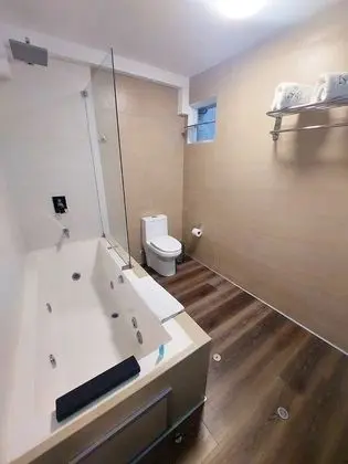 Deluxe Stüdyo Süit
