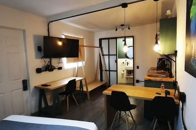 Deluxe Tek Büyük Yataklı Oda