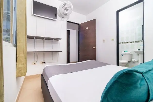 Standard Tek Büyük Yataklı Oda