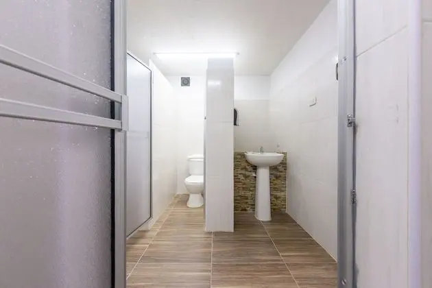 Üç Kişilik Oda