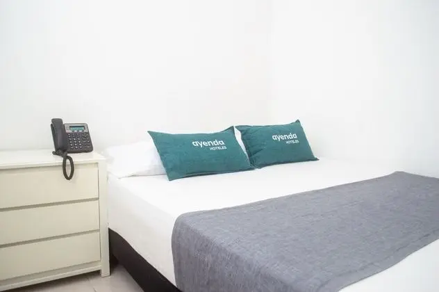 Standard Tek Büyük Yataklı Oda