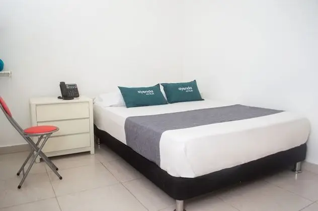 Standard Tek Büyük Yataklı Oda