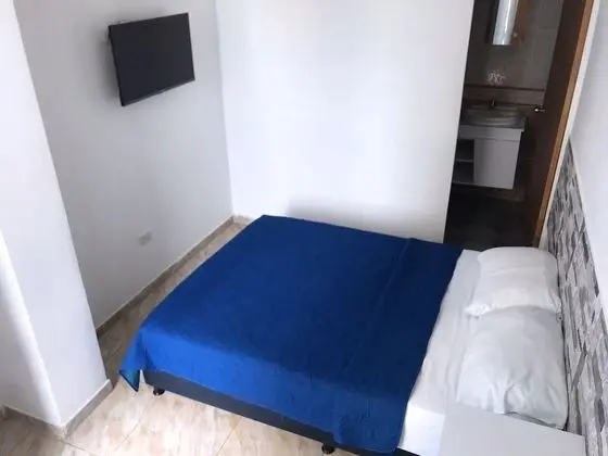 Standard Tek Büyük Yataklı Oda