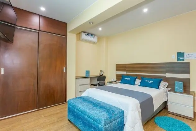 Standard Tek Büyük Yataklı Oda