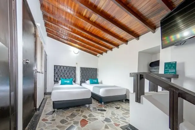 Standard Dört Kişilik Oda