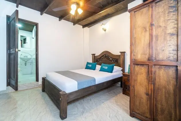 Standard Tek Büyük Yataklı Oda