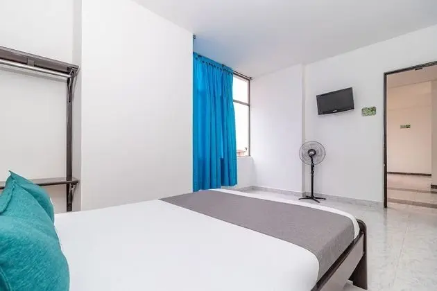 Standard Tek Büyük Yataklı Oda