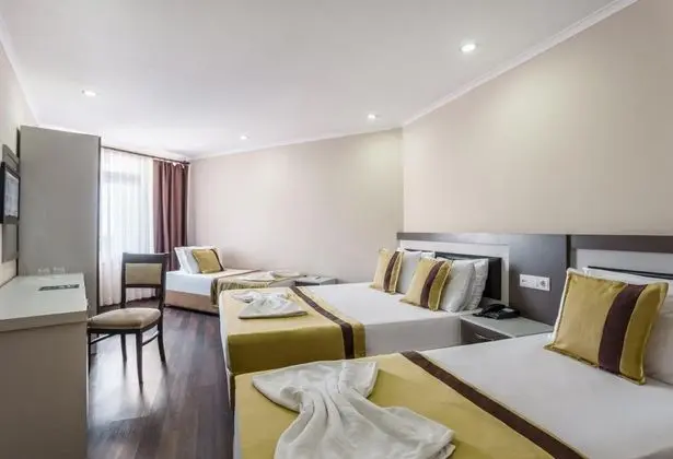https://images.odamax.com/img/1024x768/odamax/image/upload/Ayhan_Hotel_202604141541283_AQUAD_min.jpg