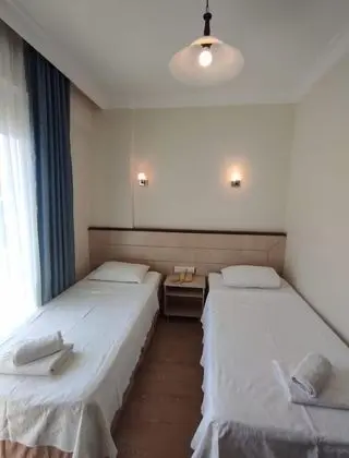 Basic İki Ayrı Yataklı Oda