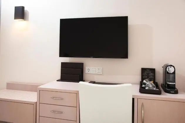 Deluxe Tek Büyük veya İki Ayrı Yataklı Oda, Deniz Manzaralı
