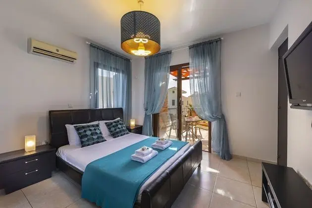 Villa, 2 Yatak Odası, Havuz Kullanımı