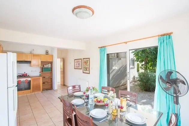 Villa, 4 Yatak Odası, Balkon