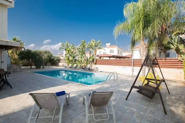 Villa, 4 Yatak Odası, Balkon