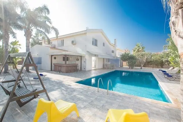 Villa, 4 Yatak Odası, Balkon