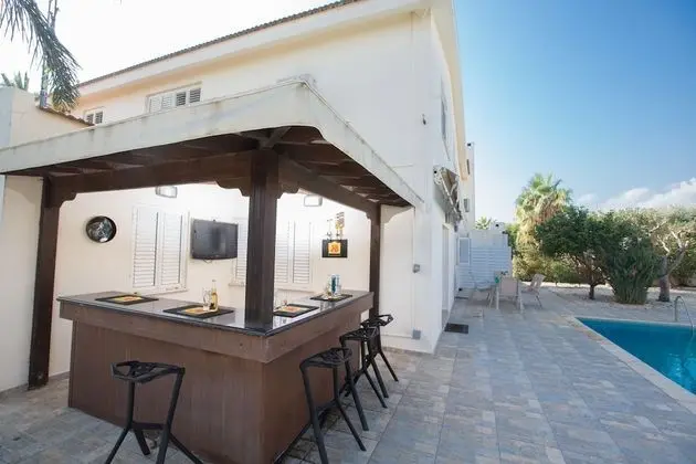 Villa, 4 Yatak Odası, Balkon