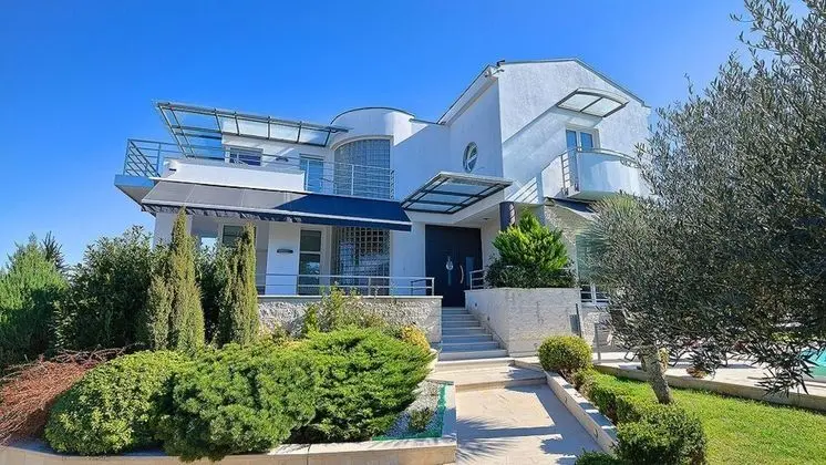 Villa, Birden Çok Yatak