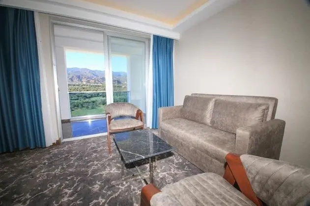 Suite, Dağ Manzaralı