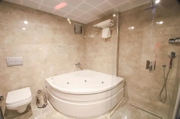 Suite, Dağ Manzaralı