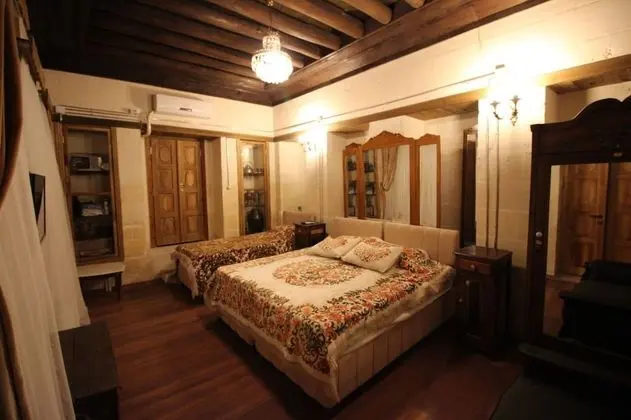 Design Üç Kişilik Oda, 3 Tek Kişilik Yatak, Bahçe Manzaralı, Bahçeli