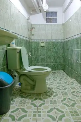 Ortak Ranzalı Oda, Karma Ranzalı Oda (8 Beds)