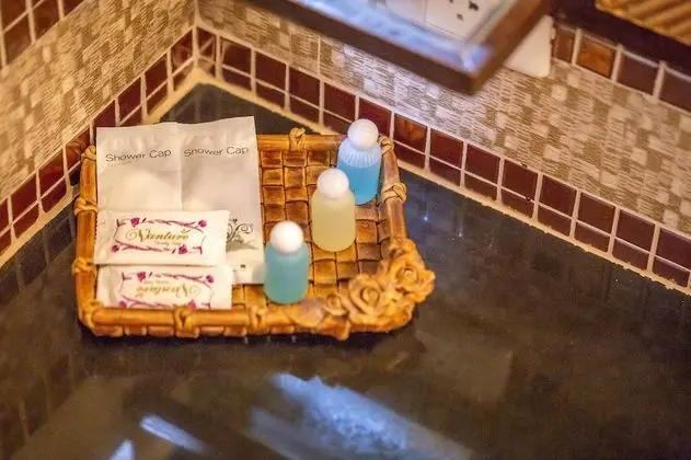 Deluxe Oda, Havuz Manzaralı