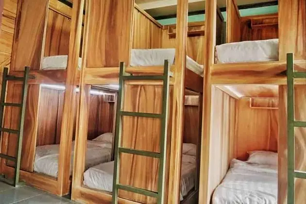 Cabin Mix Private Bathroom (1  pax)