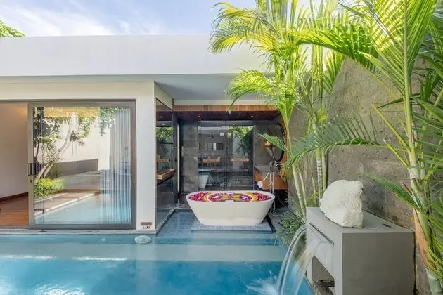 Grand Villa, 1 Yatak Odası, Kişiye Özel Havuzlu