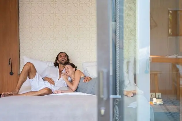 Romantic Villa, 1 Yatak Odası, Kişiye Özel Havuzlu (Floating Bathtub)