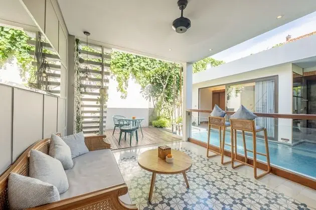 Romantic Villa, 1 Yatak Odası, Kişiye Özel Havuzlu (Floating Bathtub)