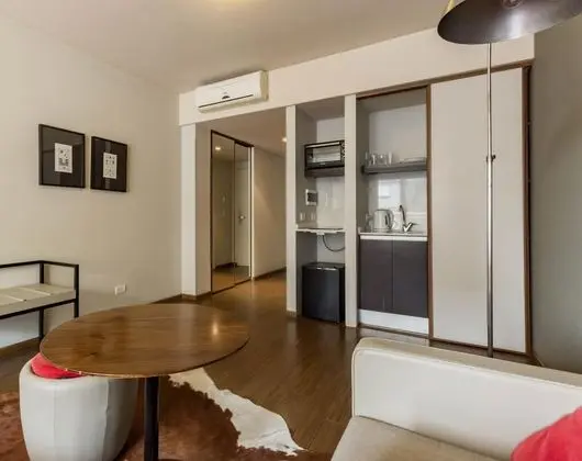 Standard Apart Daire, Balkon